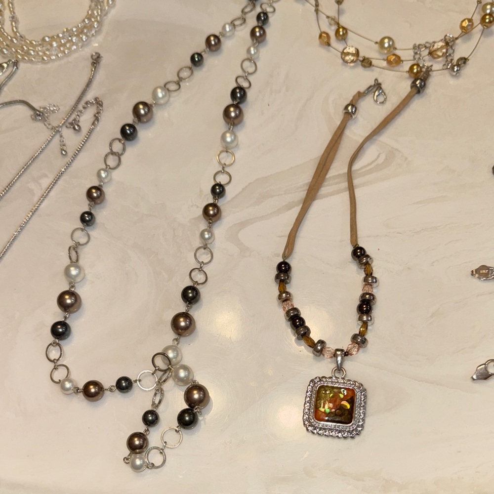 Mixed jewelry necklaces and bracelets - Picture 5 of 9
